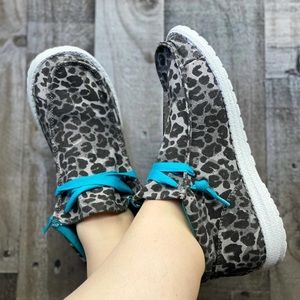 Gypsy Jazz Leopard Print Sneakers